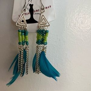 CUTE BEADED AND FEATHER DANGLE EARRINGS